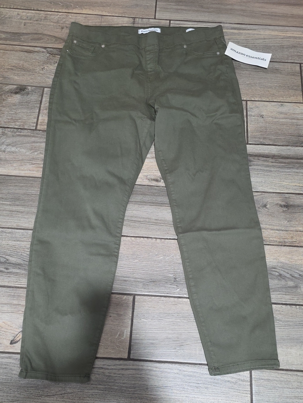 Amazon Essentials Women's Olive Skinny Jeans Womens Size 20 Long
